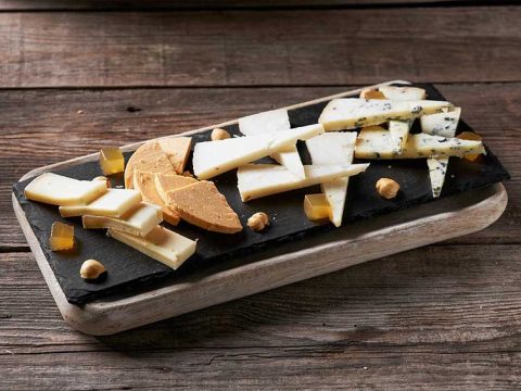 tabla de quesos asturianos Las Tortillas de Europa