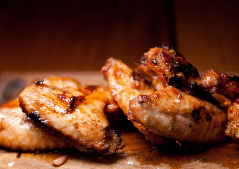 Alitas de pollo Las Tortillas de Europa